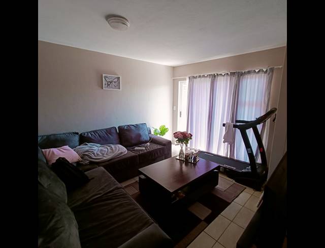 2 BEDROOM APARTMENT FOR SALE IN ANNLIN-WES
